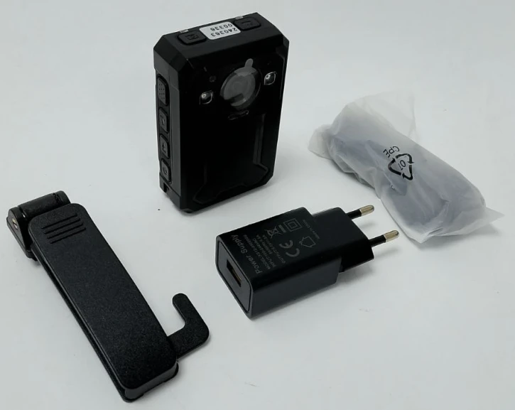 (Уценка) Нагрудный видеорегистратор Tecsar BDC-M64GWB фото 6