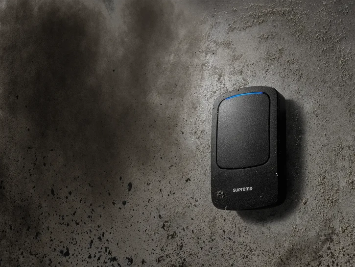 Зчитувач Suprema Xpass 2 Black (XP2-GDPB) фото 4