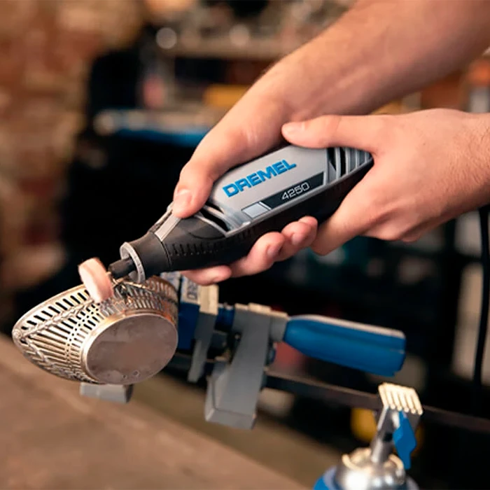 Багатофункціональний інструмент Dremel 4250-35 (F.013.425.0JD) фото 2