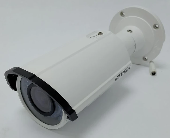 (Уценка) Уличная IP-камера Hikvision DS-2CD2612F-I фото 4