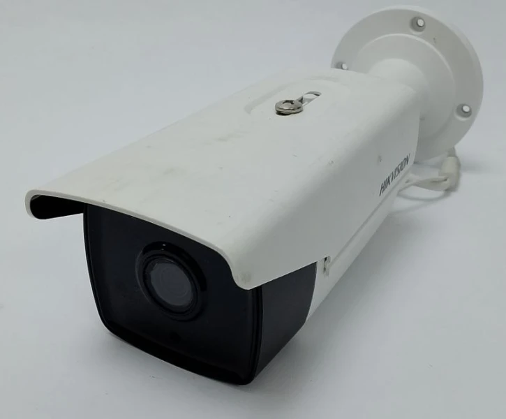 (Уцінка) Вулична IP-відеокамера Hikvision DS-2CD2T22WD-I5 фото 4