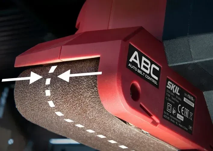 Стрічкова шліфувальна машина Skil SR1E7615AB Red фото 4