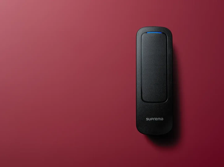 Зчитувач Suprema Xpass 2 Black (XP2-MDPB) фото 3