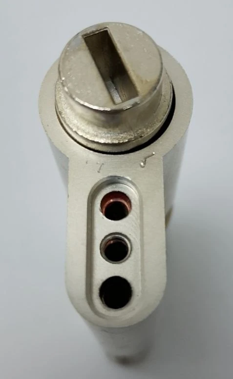 (Уцінка) Циліндр Yale 60-125 30-60Ext x 30-65Int CAM LINUS Adjustable 2KEY NST (YAL-05/501000/SN) фото 4