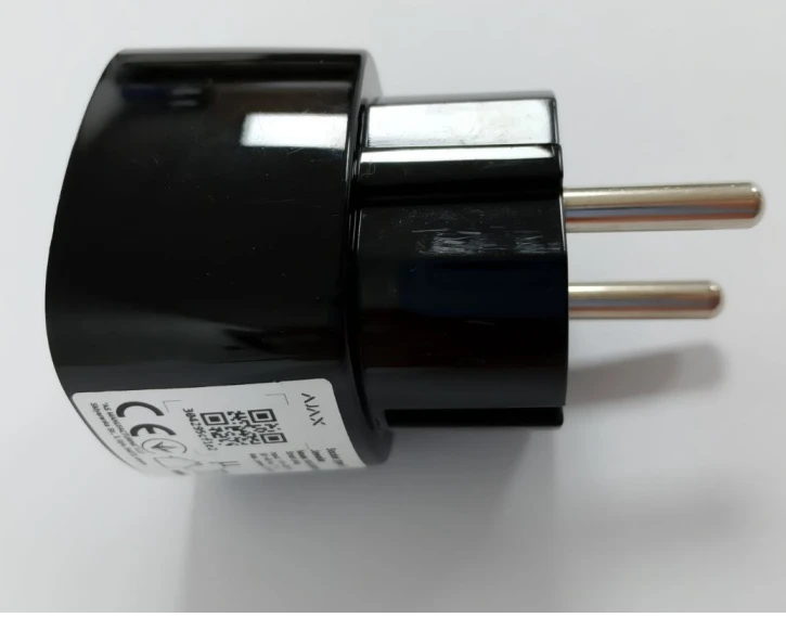 (Уцінка) Радіокерована розумна розетка з лічильником енергоспоживання Ajax Socket Black фото 5