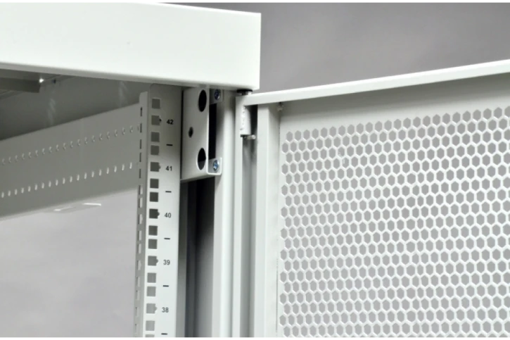 Шафа підлогова CMS 19" 42U, 610х865 мм (UA-MGSE4268MPG) фото 6