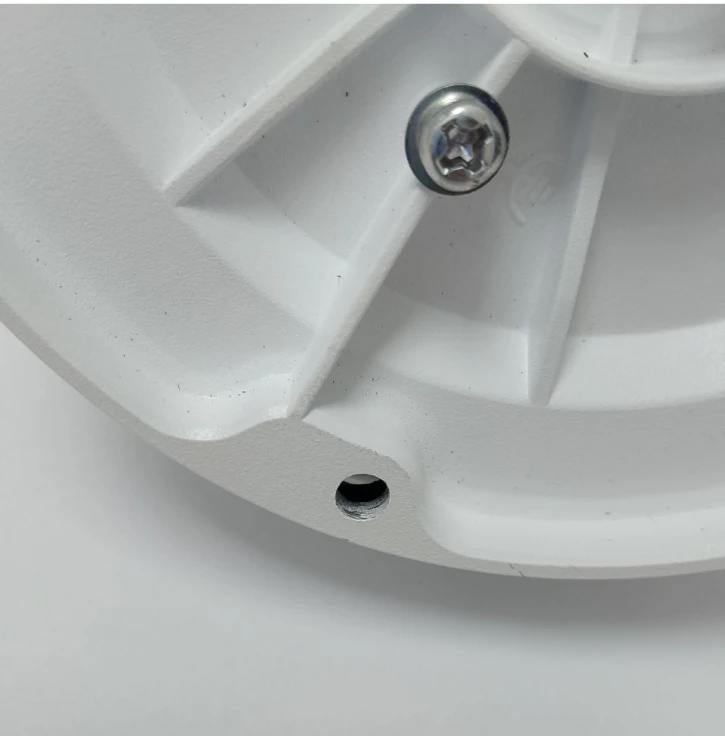 (Уценка) IP-видеокамера Uniview IPC322SR3-VSF28W-D (2.8) фото 5