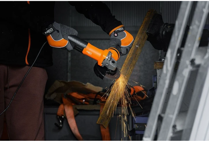Угловая шлифмашина (болгарка) Neo Tools 1000 Вт, 125 мм (04-716) фото 6