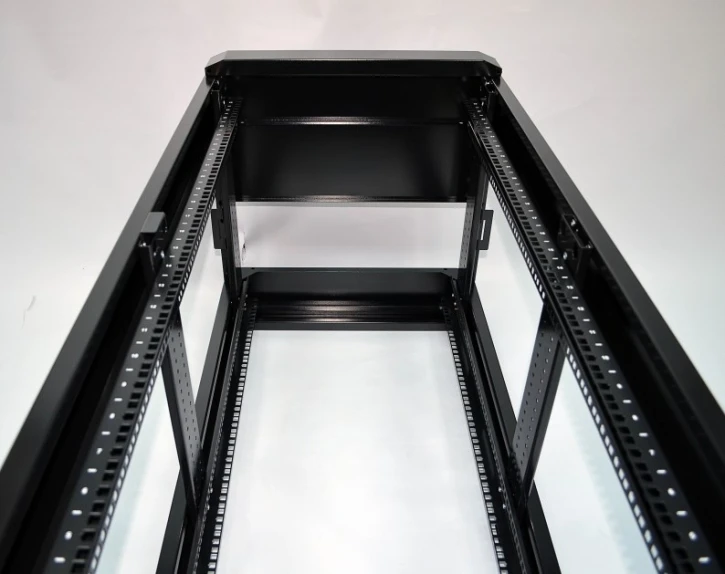 Шафа підлогова CMS 19 "28U, 610 х 675 мм чорна фото 3