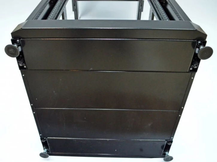 Шафа підлогова CMS 19 "28U, 610 х 675 мм чорна фото 10