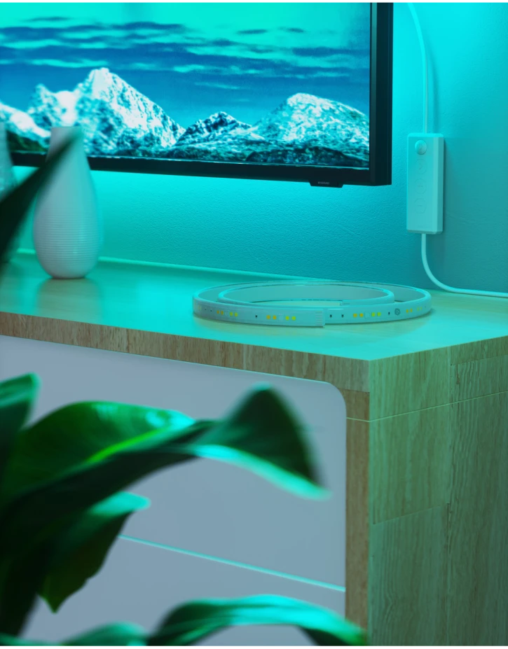 Світлодіодна стрічка Nanoleaf Essentials Lightstrip Starter Kit Apple Homekit - 2 метри (NL55-0002LS-2M) фото 6