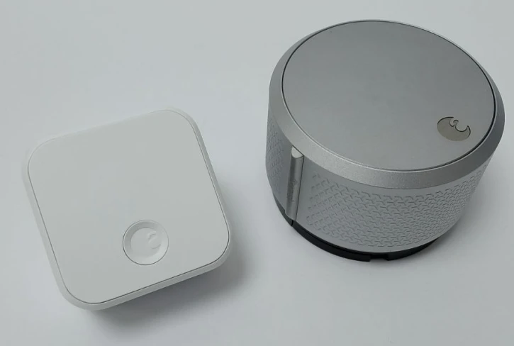 (Уценка) Умный замок August Smart Lock Pro 3rd Gen Silver + Connect фото 4