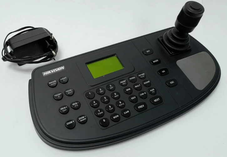 (Уцінка) Клавіатура Hikvision DS-1006KI фото 3