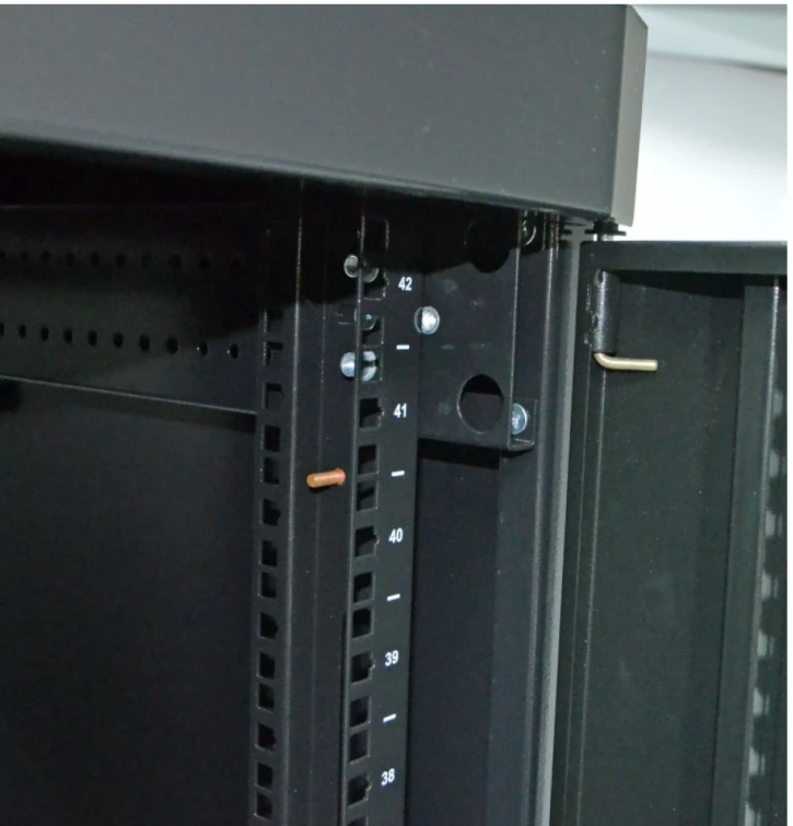 Шафа підлогова CMS 19" 45U 610х1055 мм (UA-MGSE45610MPB) фото 6