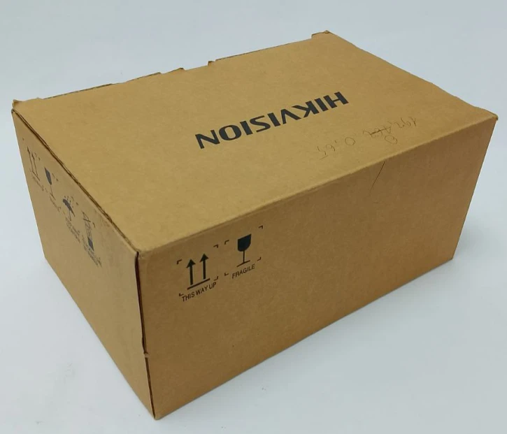 (Уценка) IP вызовная панель Hikvision DS-KV8102-VP Silver фото 3