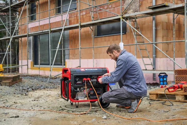 Генератор бензиновий трифазний Einhell TC-PG 8000 (230В/400В, 3.3/8.0кВт) (4152640) фото 4