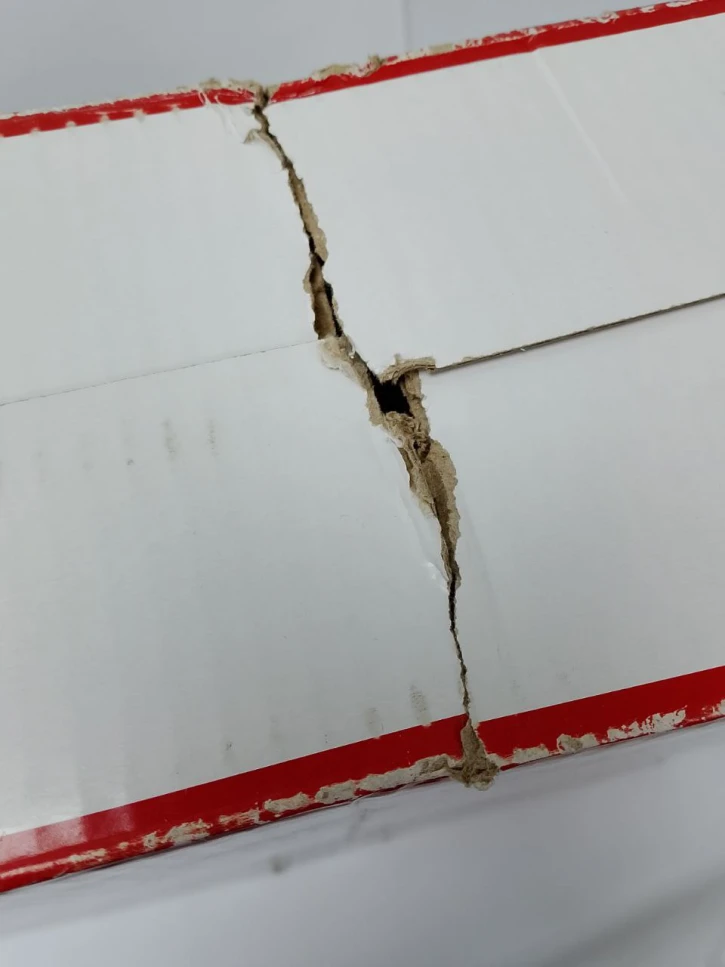 (Уцінка) Мережевий IP відеореєстратор Hikvision DS-7616NI-K2/16P фото 5