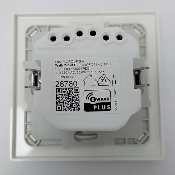 (Уценка) Умная розетка Z-Wave Fibaro Walli Outlet (FGWOF-011) фото 3