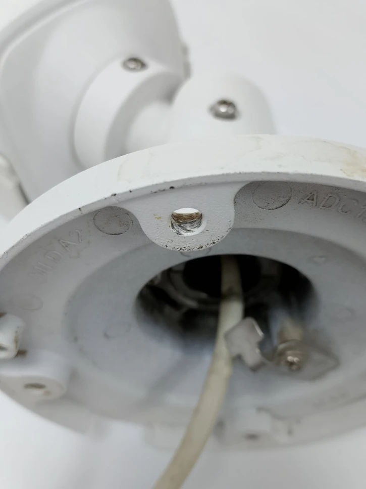 (Уценка) Уличная IP-видеокамера Hikvision DS-2CD2T22WD-I5 фото 7