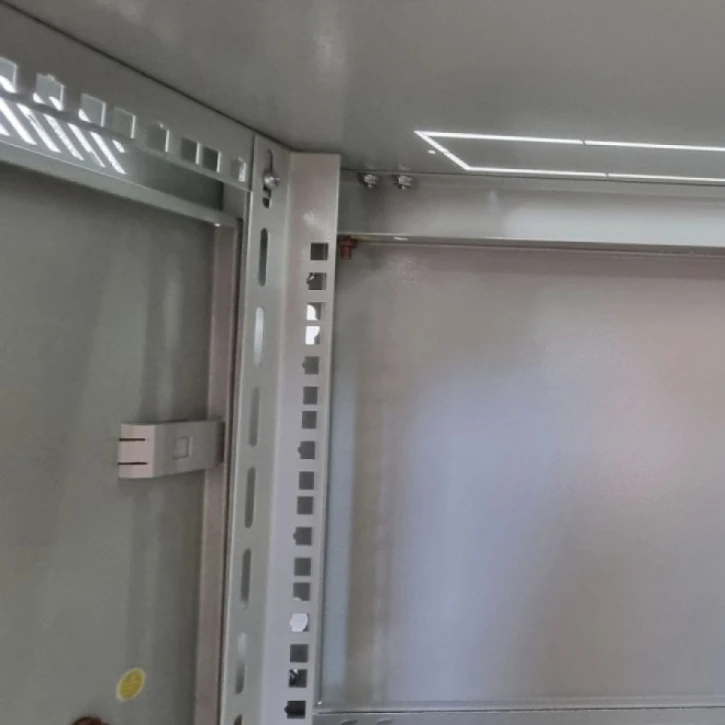 Шафа настінна Adtek DE-19" 15U-600-600 сіра (DE-15U-600-600-G) фото 9