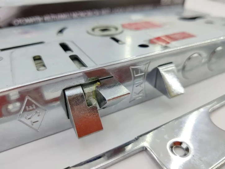 Врезная часть с автозакрытием KALE 252 RAV (BS60*85мм) хром (252rav) фото 5