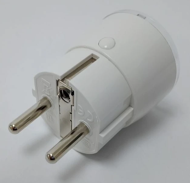 (Уцінка) Розетковий вимикач з лічильником електроенергії Fibaro Wall Plug для Apple HomeKit - FGBWHWPE-102 фото 5