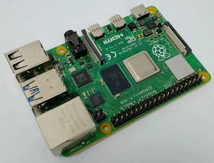 (Уценка) Микрокомпьютер Raspberry Pi 4 Model B 4GB фото 2