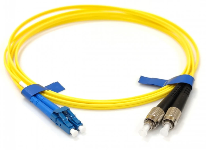 Патч-корд оптический CMS FC/UPC-LC/UPC SM 10m Duplex, Slim 2mm (UPC-10FCLC(SM)D(ON)S)